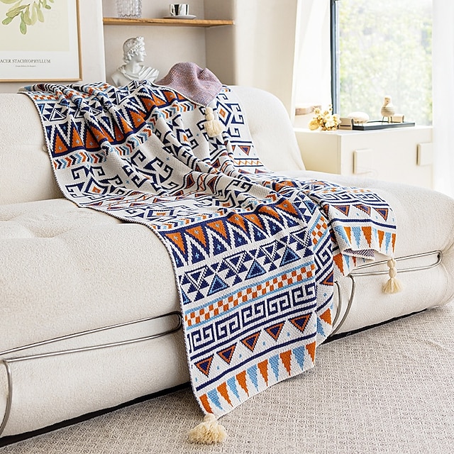  Couverture tissée bohème au design de pompon complexe, douce et durable, parfaite pour les lits, les canapés ou les chaises, ajoute une touche bohème unique à votre espace de vie, élégante et