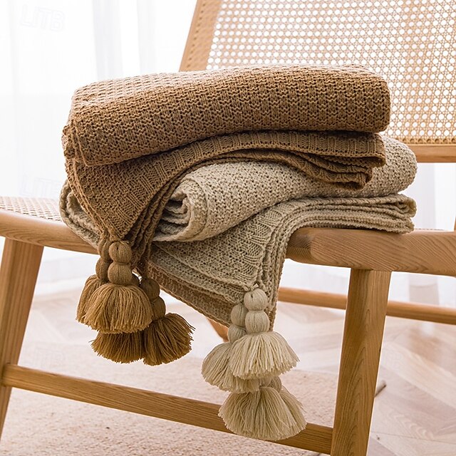  Fringed Ribbed Knit Blanket Solid Color Throw for Bed and Sofa Stylish and Cozy Design Perfect for Lazy Days, Fashionable Shawls, or Home Textiles Soft and Comfortable for Year-Round Use