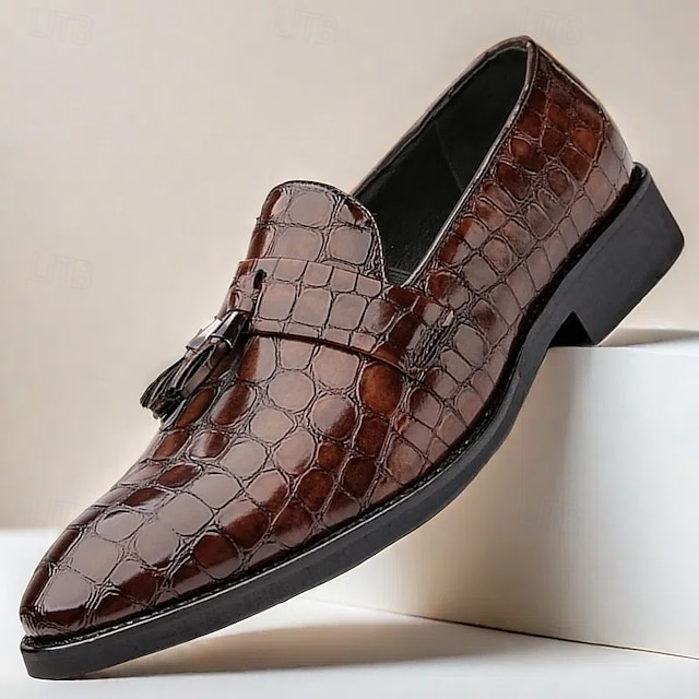  pánské hnědé mokasíny s krokodýlím vzorem z umělé kůže se střapkovým detailem - elegantní nazouváky na svatbu, obchodní i formální příležitosti