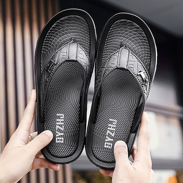  Schwarze Flip-Flops für Herren mit bequemem Fußbett, lässiges Slip-On-Design für den Alltag und zum Entspannen
