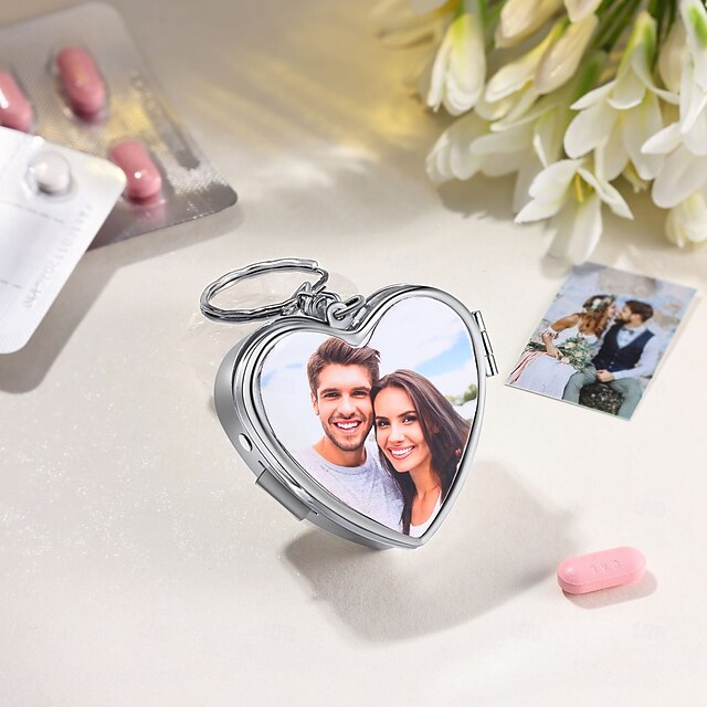  Caixa de Remédios de Foto Personalizada Caixa de Armazenamento Medicinal em Forma de Coração para Uso em Casa e Armazenamento de Medicamentos Lembrança Única para Família e Amigos
