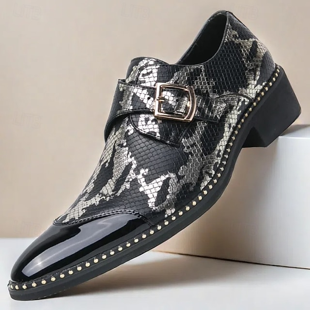  mocassins à imprimé serpent noir et blanc pour hommes avec détails en cuir verni et boucle – chaussures à enfiler élégantes pour les occasions formelles et décontractées