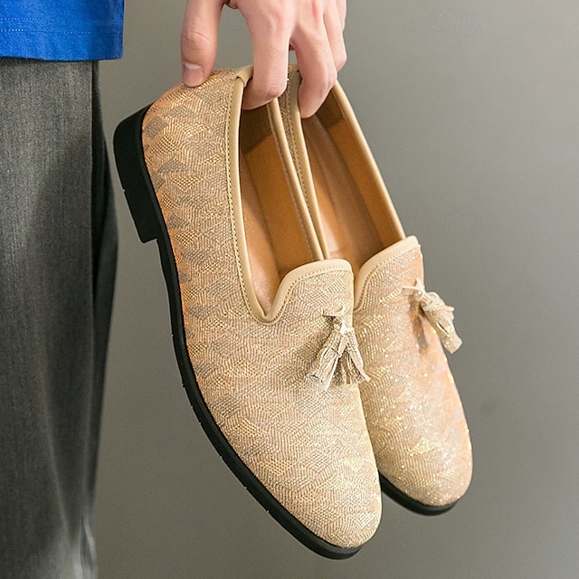 męskie beżowe półbuty typu slip-on w jodełkę z frędzlami – swobodna elegancja do pracy, na wesela i oficjalne okazje