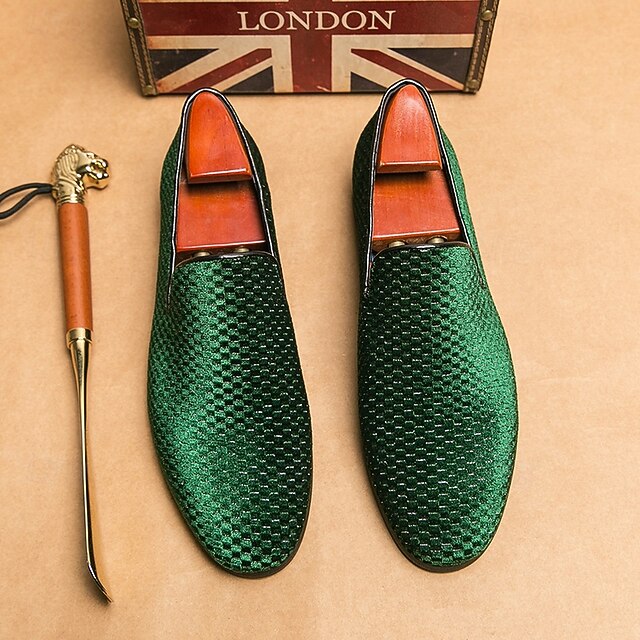  pantofi de bal pentru bărbați - mocasini cu slip-on din catifea texturată albastră pentru o ținută formală îndrăzneață și modernă
