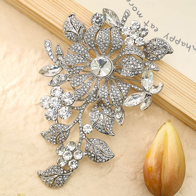  1 pezzo/set di squisita spilla a forma di fiore di rosa in cristallo colorato e lucido per ragazze, spilla per abito da sera, accessori moda per matrimoni da donna