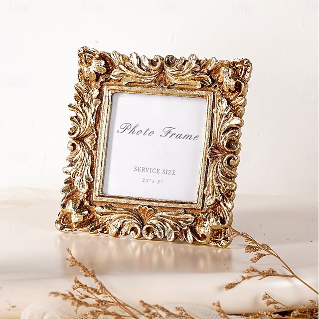  Chrysanthemum Pattern Square Frame, Gold and Silver Resin Material, Desktop Photo Display Frame, Cozy Home Decor for Family Photos and Photography Props