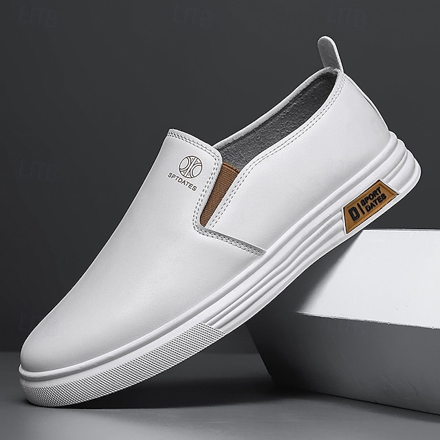  weiße Slip-On-Sneaker für Herren mit kontrastierenden Kunstlederakzenten und rutschfester Gummisohle – stylisch und bequem für die Freizeit und den Alltag