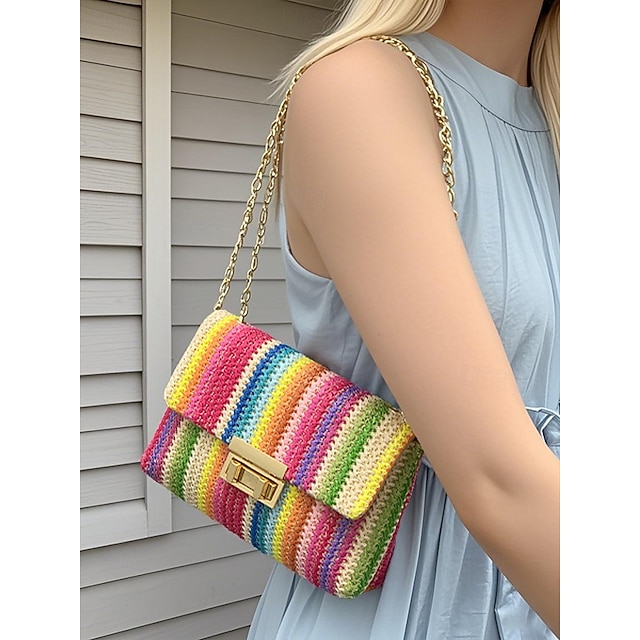  Sac à bandoulière tissé arc-en-ciel pour femme – sac à main en crochet coloré avec bandoulière en chaîne dorée pour les tenues d'été, de plage et de vacances