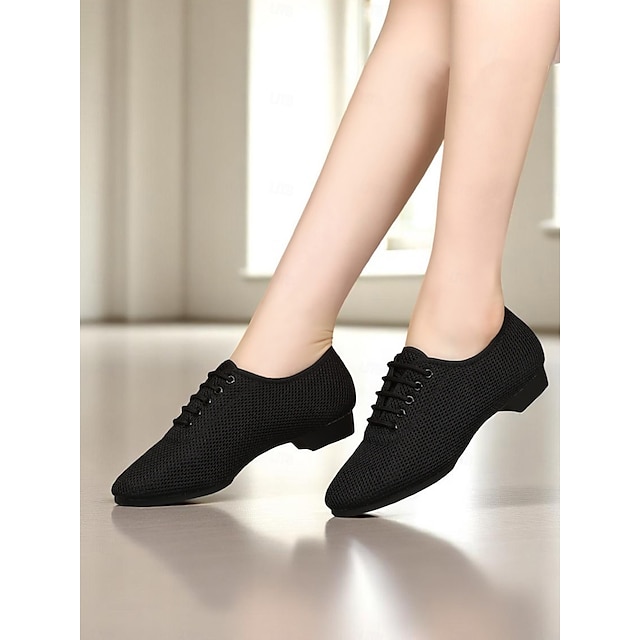  Chaussures de danse plates à lacets en maille pour femmes avec semelle en caoutchouc antidérapante – chaussures d'entraînement souples pour la danse de salon, l'entraînement et la danse latine