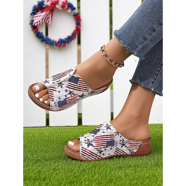  Sandalias con estampado de bandera estadounidense desgastada para mujer: sandalias de verano para el Día de la Independencia, fiestas en el jardín y ropa informal al aire libre.