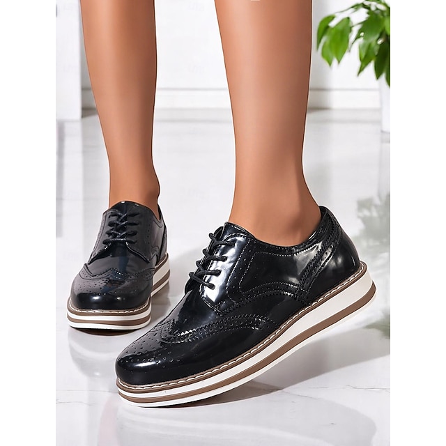  Women's Patent Leather Wingtip Oxford Platform Shoes – Classic Brogue Lace-Up Flats for Adult Women, Ideal for Office Work, Business Meetings, Walking Commute & Smart Casual Wear