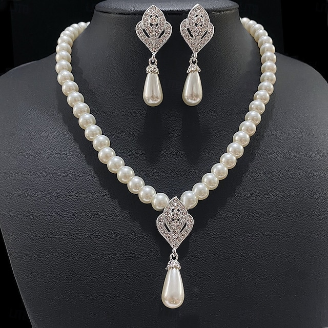 Bridal Jewelry Sets 1 set Imitation Pearl Rhinestone Earrings Necklace Women's Stylish Trendy Sweet Jewelry Set For Wedding Special Occasion Party Evening Wear