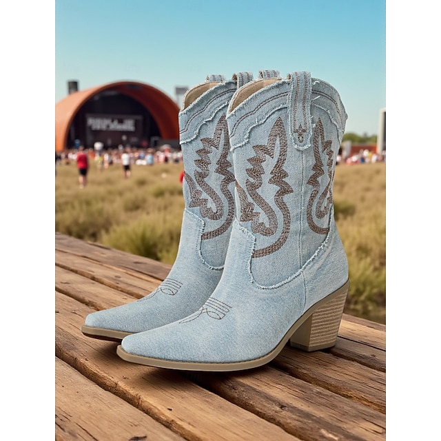  stivali da cowboy in denim da donna - stivaletti vintage con tacco a blocco ricamato, punta affilata e altezza metà polpaccio, classico stile cowgirl americano per festival di musica country e feste di rodeo