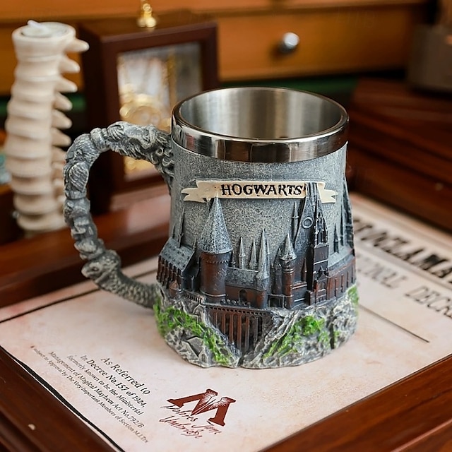  Tazza con emblema del castello magico, boccale da birra retrò in acciaio inossidabile, tazza regalo dell'accademia dei maghi, bicchieri fantasy per fan e collezionisti