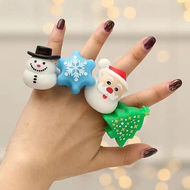  クリスマスパーティー用フィンガーライトリング4個、点滅する漫画のソフトラバーグローリング（子供と大人用）、トナカイのLEDライトアップおもちゃリング（ダンスパーティーの記念品やホリデーギフト用）