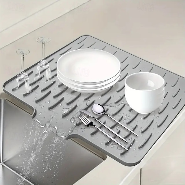  2pcs Kitchen Non-Slip Silicone Drainage Mats – Built-in Drain Design, Heat Resistant and Easy to Clean, Suitable for Countertops, Sinks, and Refrigerators