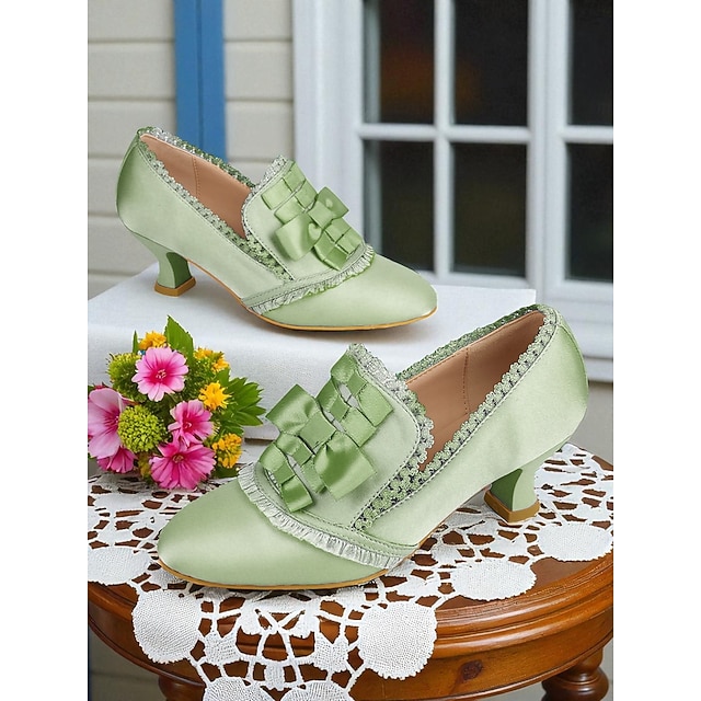  Escarpins à nœud en satin rose pour femme avec talon chaton – Chaussures habillées de style rococo victorien du XVIIIe siècle pour cosplay, goûter et reconstitutions historiques