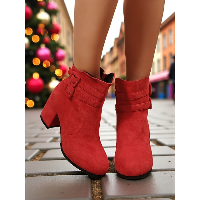  Röda mockastövlar med dubbla spännen och rejäl klack för dam, snygga och mysiga, perfekta för jul, vinterutflykter och högtidsfester