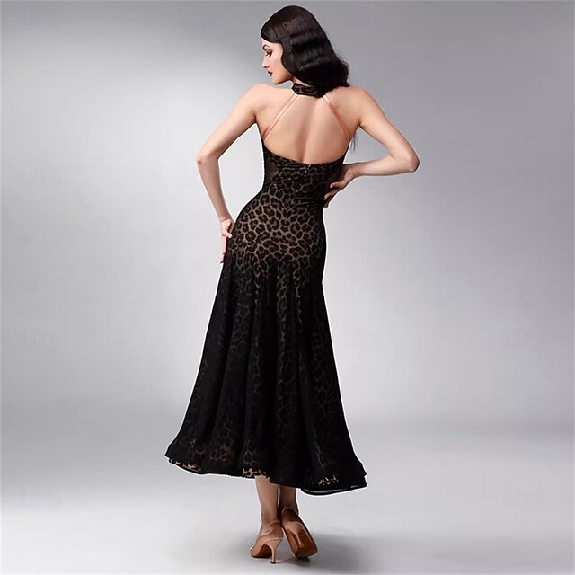 2025 Maternity Cosplay Costume Deep V Sheer Mesh Dress for Photo Shoots High Waist Slimming Multi-Color Options main image 0