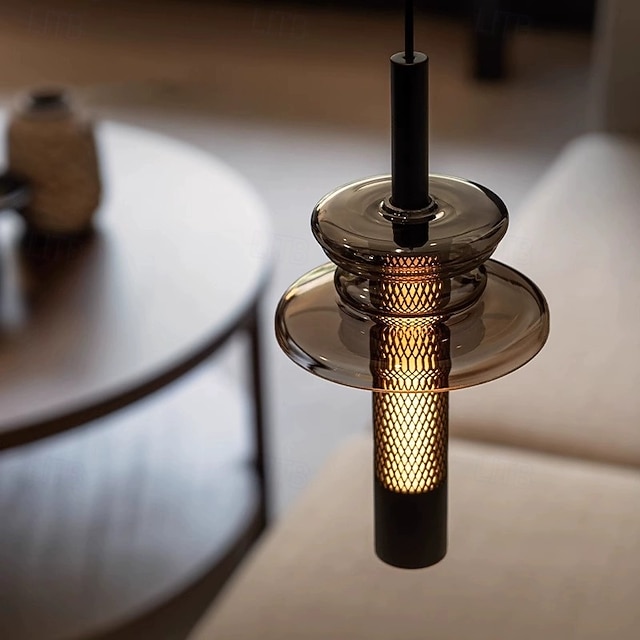  suspension moderne au design géométrique en maille métallique