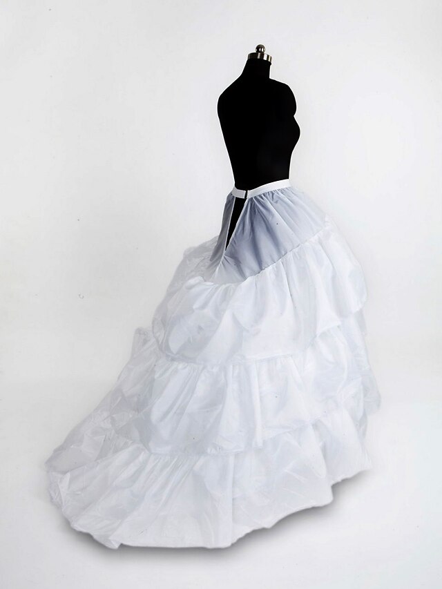  Wedding / Party / Evening Slips Nylon / Tulle Floor-length Chapel Train / Classic & Timeless with