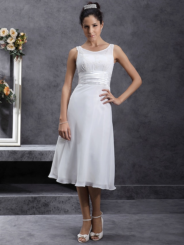  Sheath / Column Wedding Dresses Scoop Neck Tea Length Chiffon Regular Straps Little White Dress with Sash / Ribbon Ruched Appliques 2021