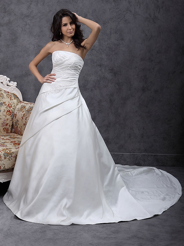  Φορεματα για γαμο Γραμμή Α Στράπλες Αμάνικο Μακριά ουρά Σατέν Νυφικά φορέματα Με Χάντρες Διακοσμητικά Επιράμματα 2024