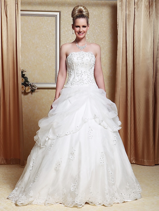  Hall Wedding Dresses Princess Strapless Sleeveless Floor Length Satin Bridal Gowns With Pick Up Skirt Beading 2024