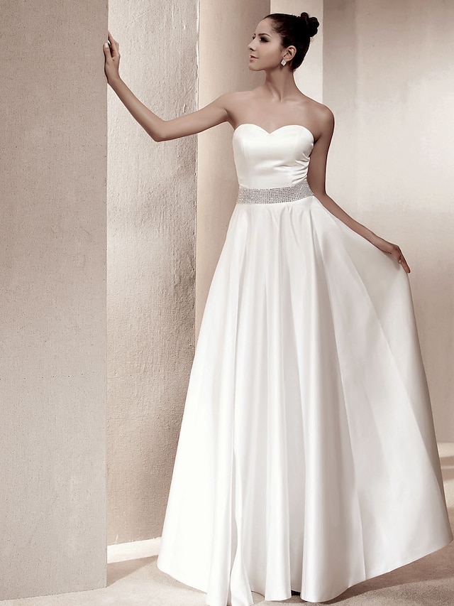  A-Line Wedding Dresses Sweetheart Neckline Floor Length Satin Strapless Vintage Inspired with Sash / Ribbon Crystals 2021