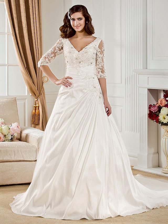  Wedding Dresses Ball Gown V Neck Half Sleeve Chapel Train Taffeta Bridal Gowns With Ruched Beading 2024