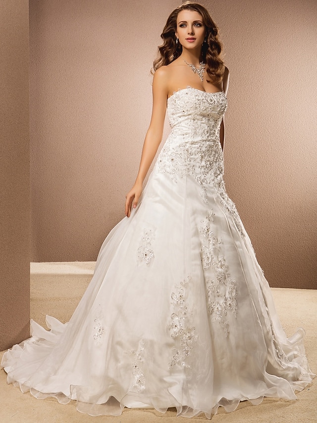  Wedding Dresses A-Line Strapless Strapless Chapel Train Organza Bridal Gowns With Beading Appliques 2024