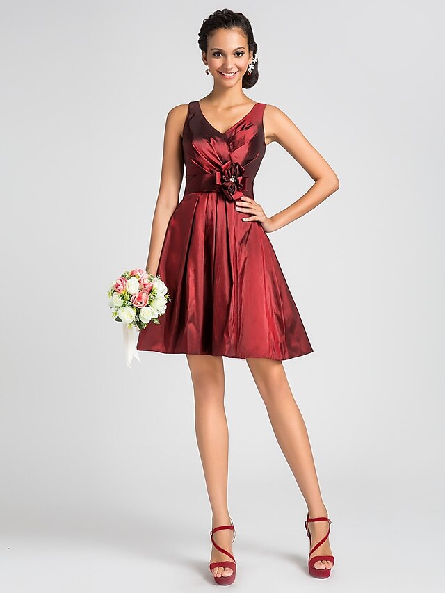  Ball Gown / A-Line V Neck Knee Length Taffeta Bridesmaid Dress with Sash / Ribbon / Criss Cross / Draping