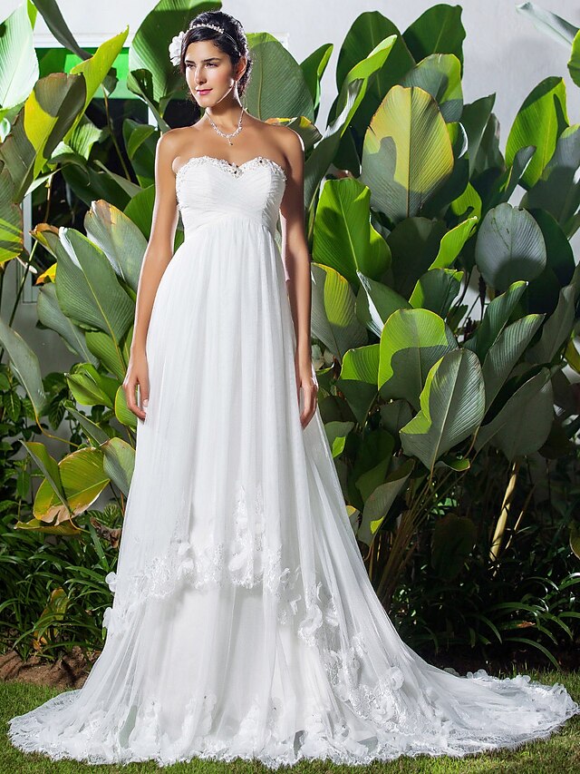  A-Line Wedding Dresses Sweetheart Neckline Chapel Train Tulle Strapless with Ruched Beading Appliques 2020