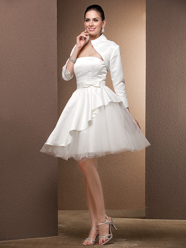  Ball Gown Wedding Dresses Strapless Knee Length Satin Tulle 3/4 Length Sleeve Simple Separate Bodies with Bowknot 2021