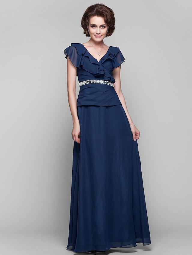  A-Line Mother of the Bride Dress V Neck Floor Length Chiffon Short Sleeve with Ruffles Side Draping Crystal Brooch 2021