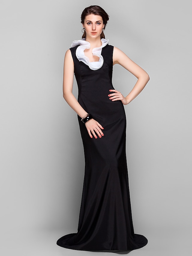  Sheath / Column Elegant Formal Evening Dress Jewel Neck Sleeveless Sweep / Brush Train Stretch Satin with Ruffles 2020