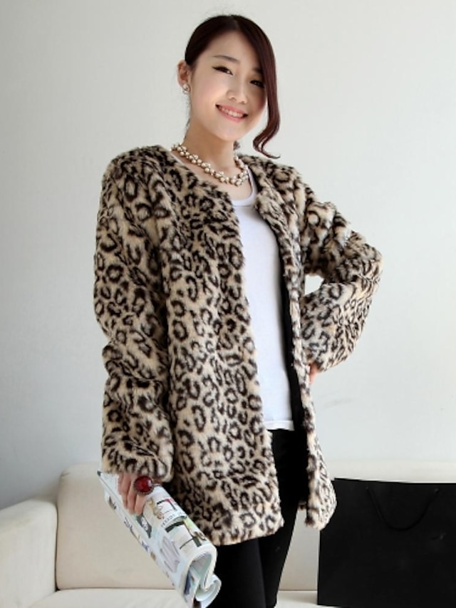 Fashion Thick Long Sleeve Collarless Faux Fur Coat 2024 9 99