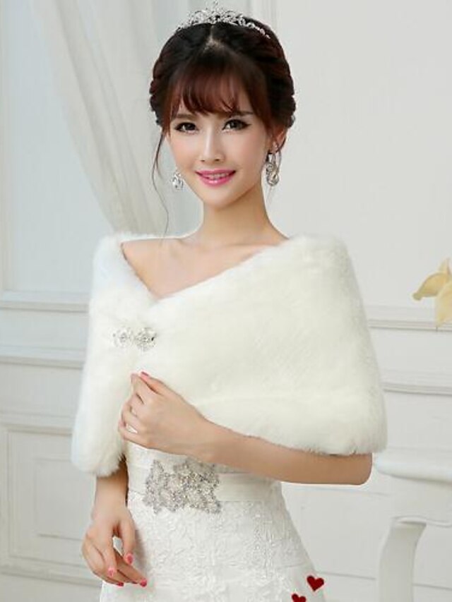  Sleeveless Shrugs Faux Fur Wedding / Party Evening Wedding  Wraps / Fur Wraps With