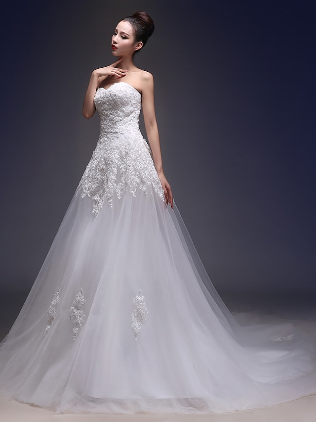  Hall Wedding Dresses A-Line Sweetheart Sleeveless Chapel Train Lace Bridal Gowns With Appliques 2023 Summer Wedding Party, Women's Clothing