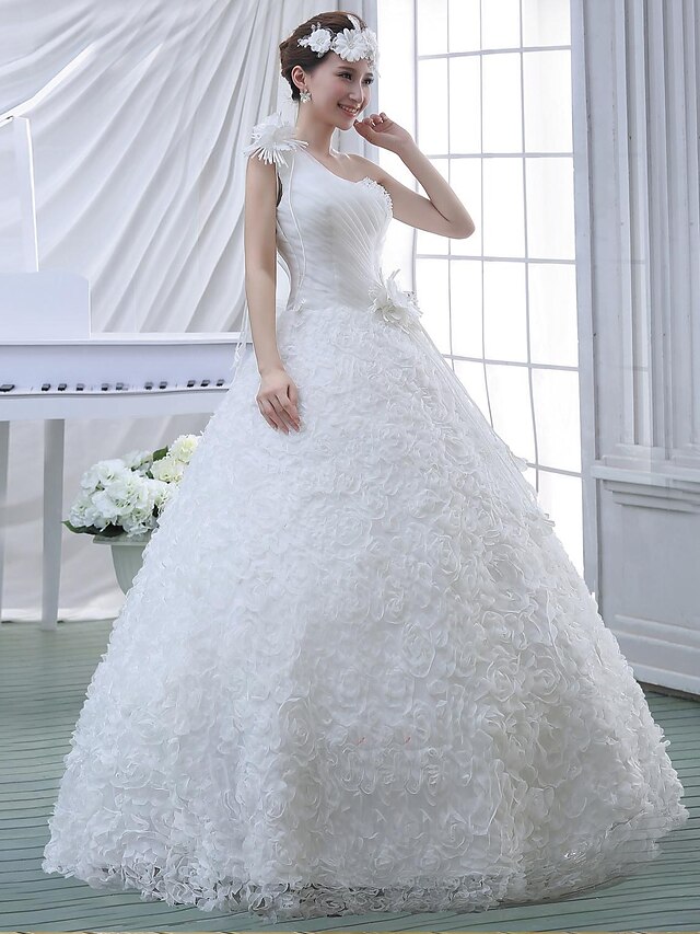  Ball Gown Wedding Dress Floor-length One Shoulder Lace / Velvet Chiffon with