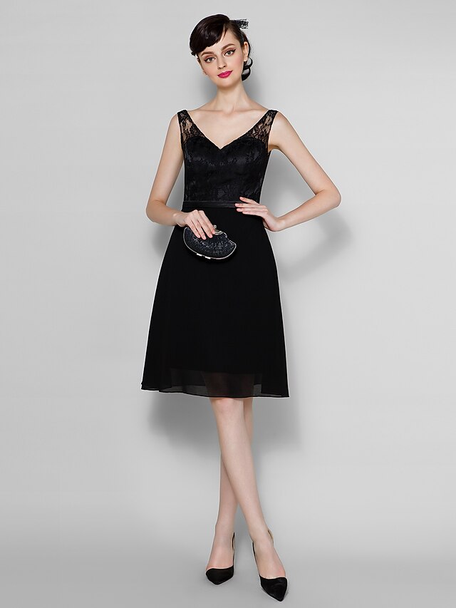  A-Line V Neck Knee Length Chiffon / Sheer Lace Bridesmaid Dress with Lace by LAN TING BRIDE®