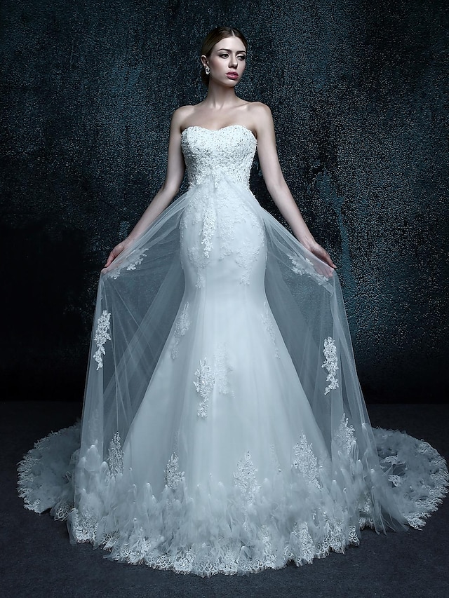  Trumpet / Mermaid Wedding Dress - Elegant & Luxurious Lacy Looks Chapel Train Sweetheart Tulle with Appliques / Beading