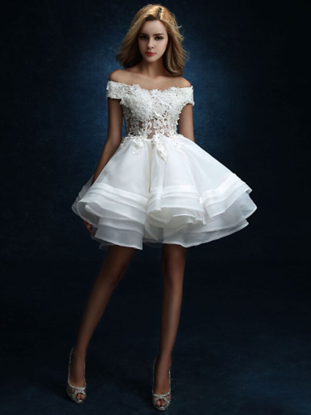 A-line Wedding Dress Knee-length Off-the-shoulder Tulle with Beading / Button / Draped / Lace