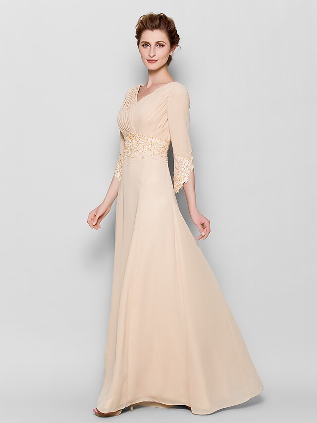  Sheath / Column Mother of the Bride Dress Elegant V Neck Floor Length Chiffon 3/4 Length Sleeve with Criss Cross Appliques 2022