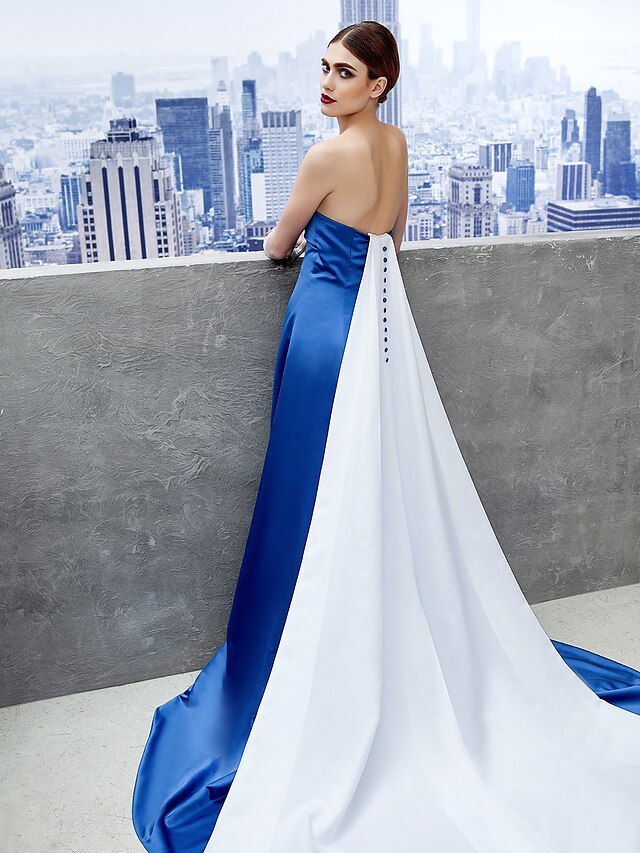  A-Line Celebrity Style Formal Evening Dress Sweetheart Neckline Sleeveless Chapel Train Satin with Pleats 2020