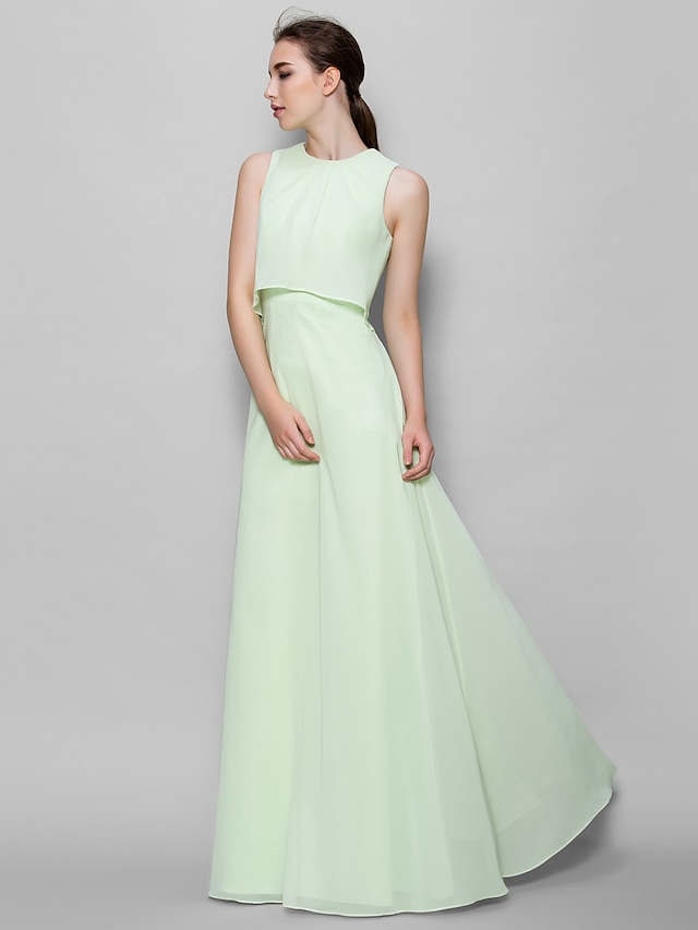  A-Line Bridesmaid Dress Jewel Neck Sleeveless Elegant Floor Length Chiffon with Pleats