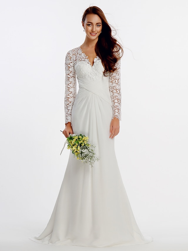  Beach Boho Wedding Dresses Sheath / Column V Neck Long Sleeve Sweep / Brush Train Chiffon Bridal Gowns With Lace Buttons 2024