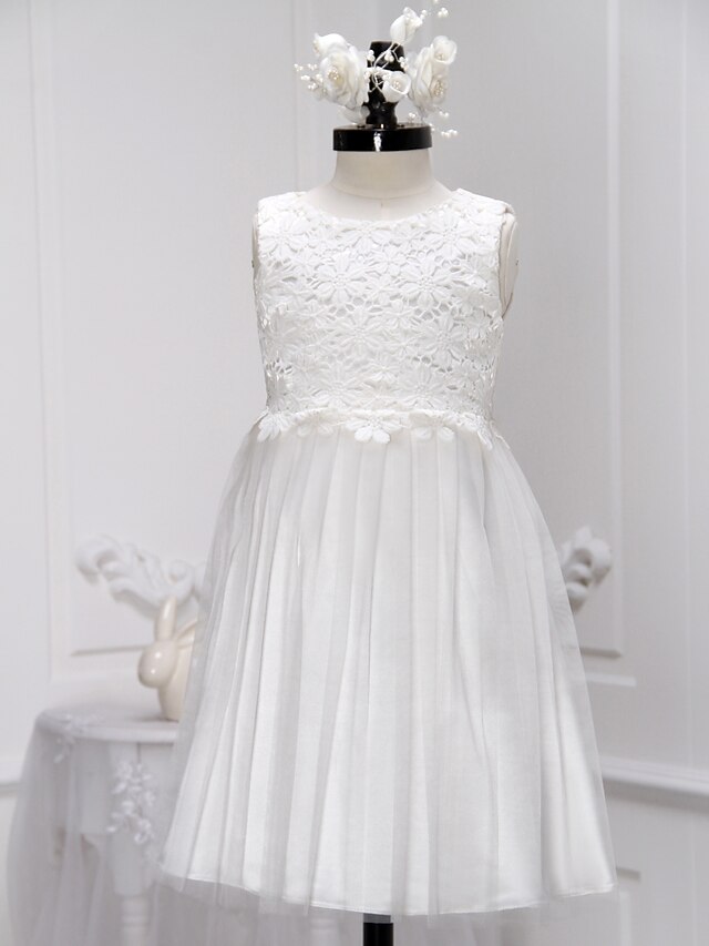  A-Line Knee Length Flower Girl Dress - Lace / Tulle Sleeveless Scoop Neck with Lace by LAN TING BRIDE®