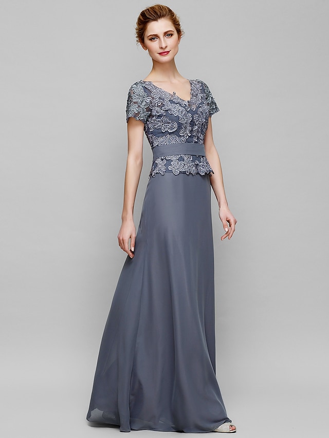  Sheath / Column V Neck Floor Length Chiffon / Lace Mother of the Bride Dress with Lace by LAN TING BRIDE®