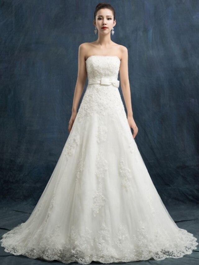  A-Line Wedding Dresses Strapless Chapel Train Lace Satin Tulle with Beading Appliques 2021
